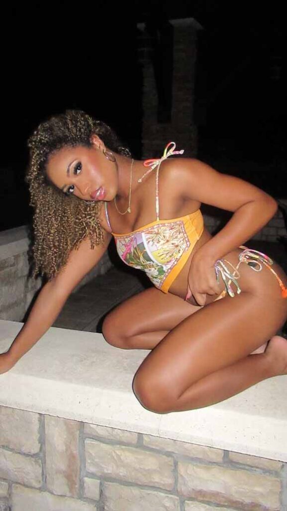 Best escorts in DRC